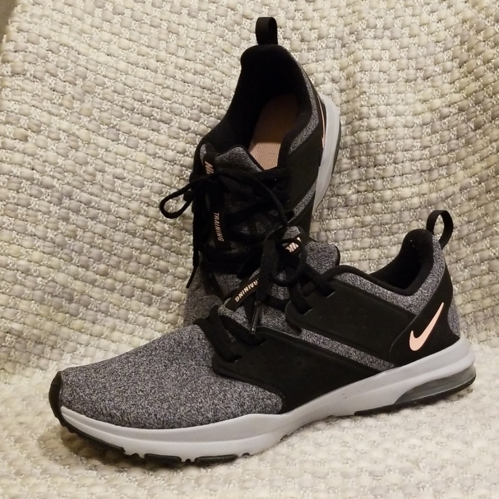 NIKE

Women's Air Max Bella Training Shoe